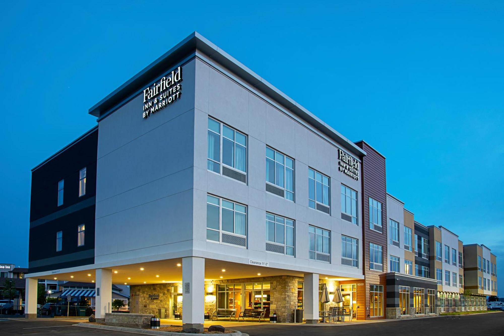 Fairfield Inn & Suites By Marriott Duluth Waterfront Exteriör bild